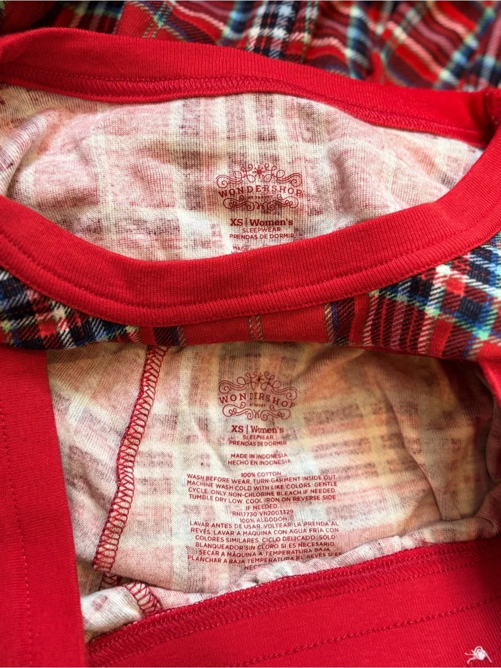 Wondershop Targe Red Holiday Plaid Matching Pajama Set=Top & Bottom Women's XS